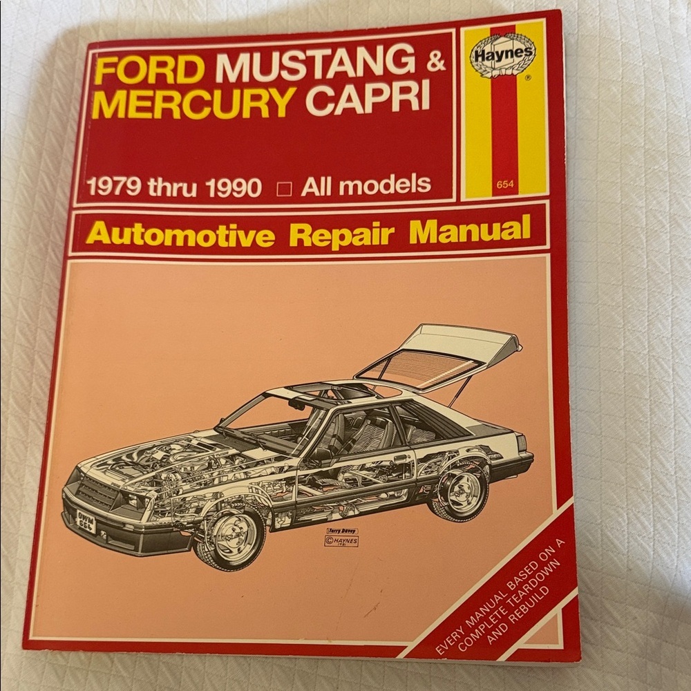 Hanes Red and Blue Automotive Manual